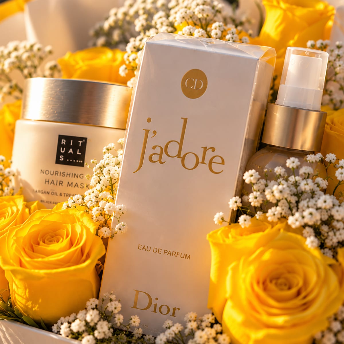 Caja con rosas amarillas, perfume Dior J’adore y Rituals – foto 3